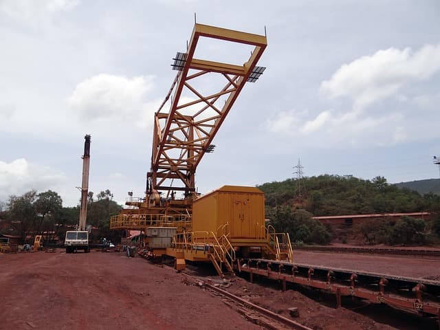 mining, iron ore, mine, transport, machinery, iron, mineral, industrial, pit, opencast, sandur, bellary, karnataka, india, iron ore, iron ore, iron ore, iron ore, iron ore